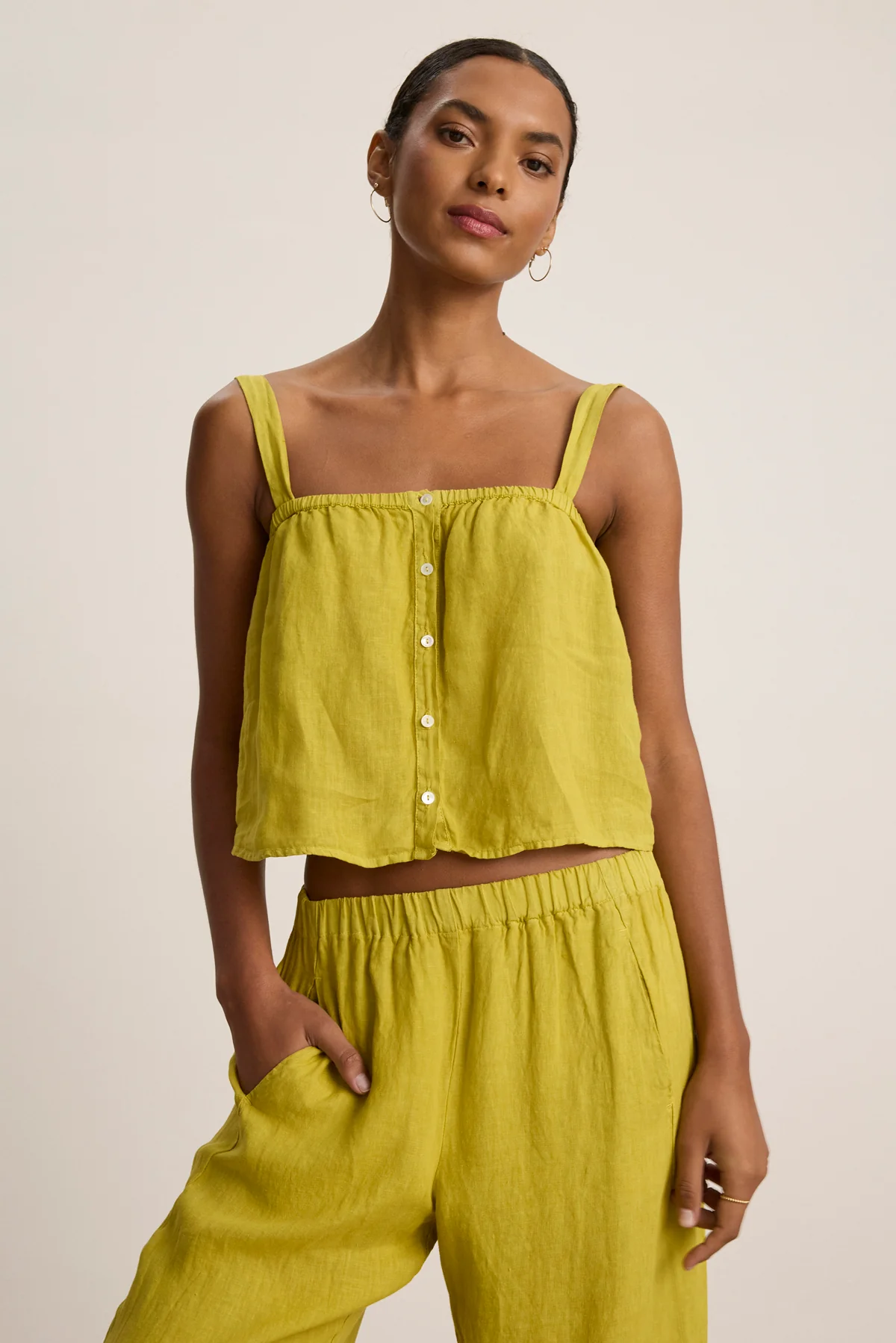 Women's Linen Tops